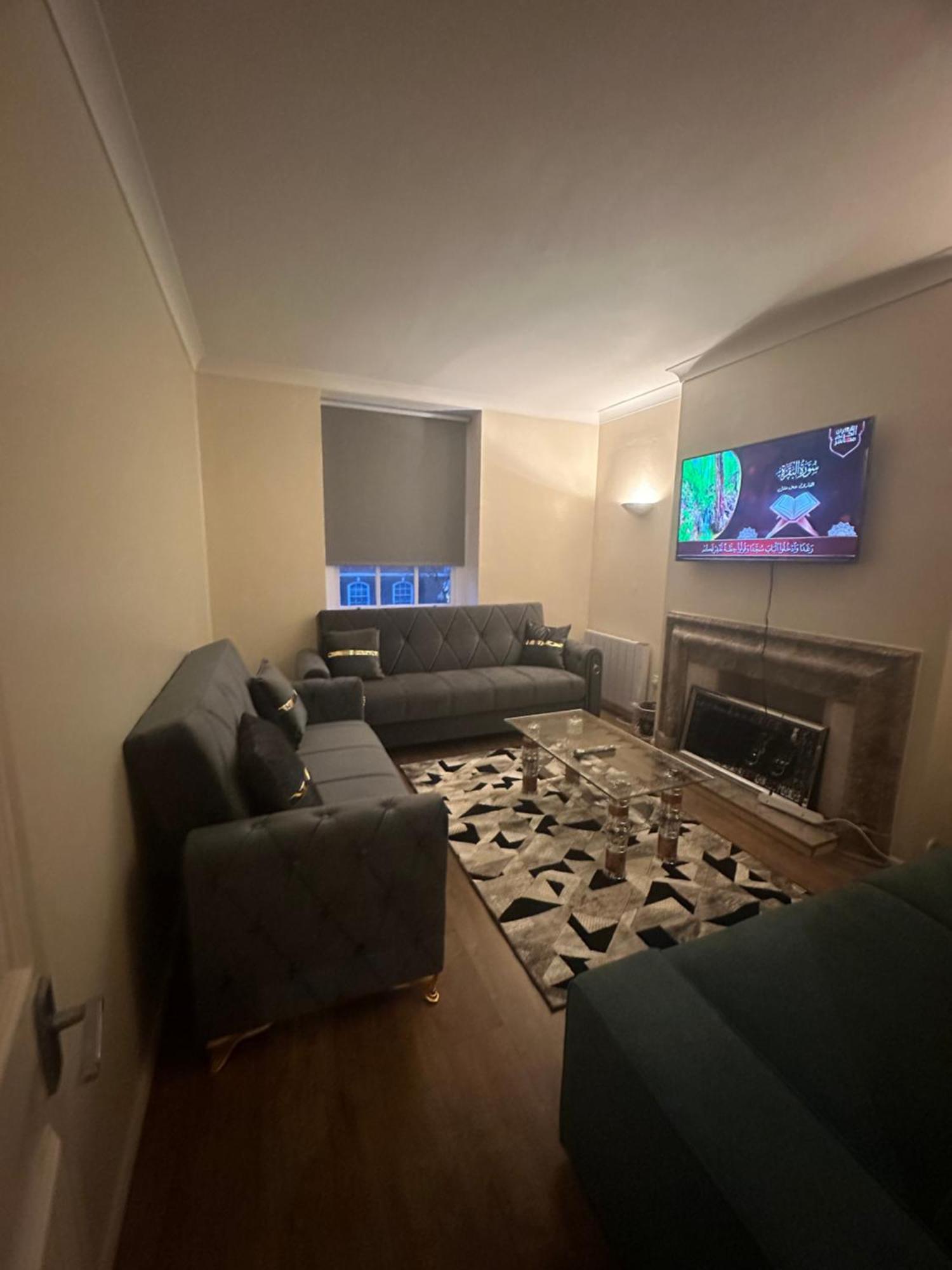 Lovely 3 Bed Regent Park Appartamento Londra